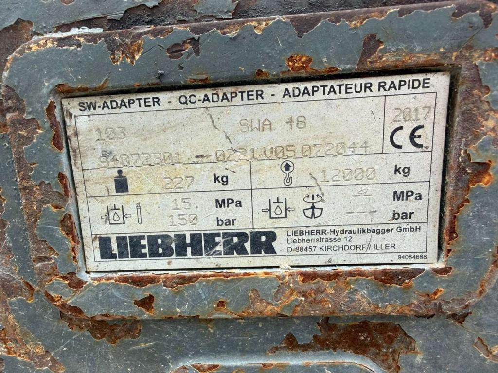 Liebherr A918 Photo 10