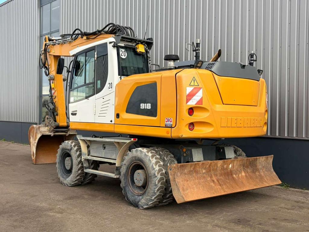 Liebherr A918 Photo 3