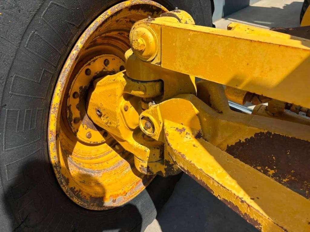 Caterpillar 120 H - CE Photo 10