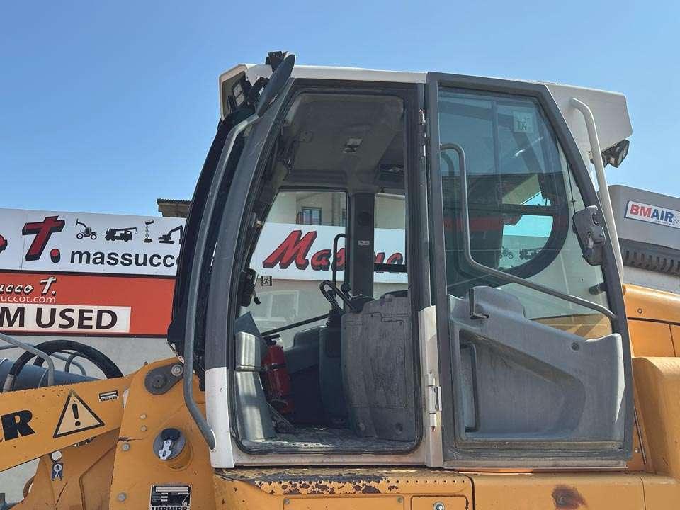 Liebherr LR626 Photo 13