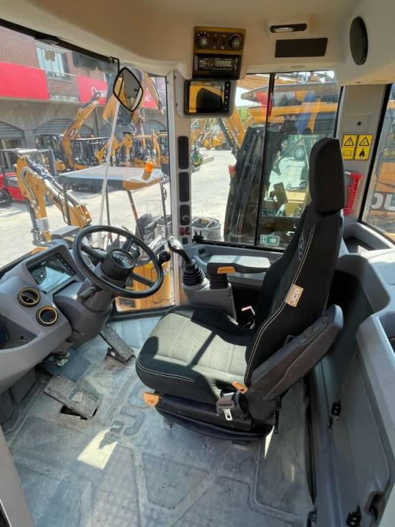 JCB 437ZX-T4F Photo 7