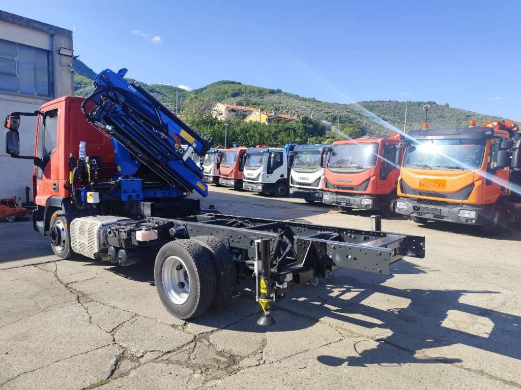 Iveco EUROCARGO 80-190 Photo 12