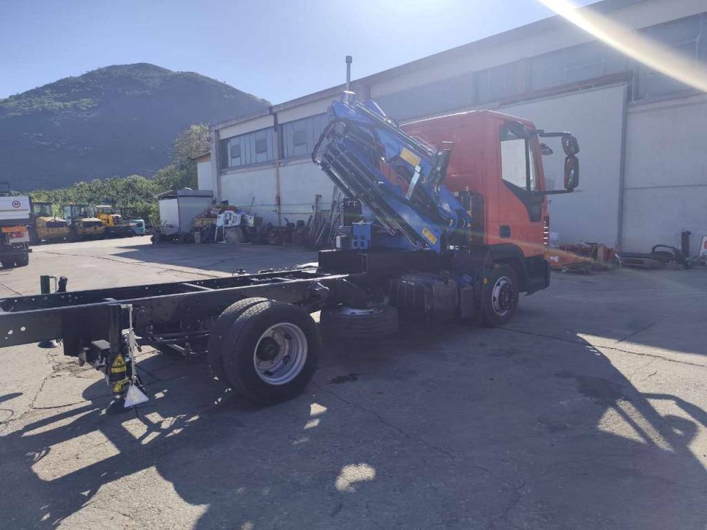 Iveco EUROCARGO 80-190 Photo 20