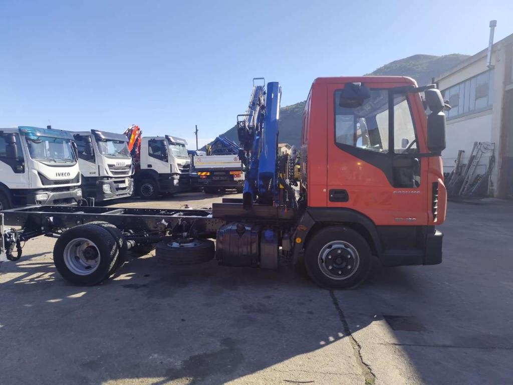 Iveco EUROCARGO 80-190 Photo 22