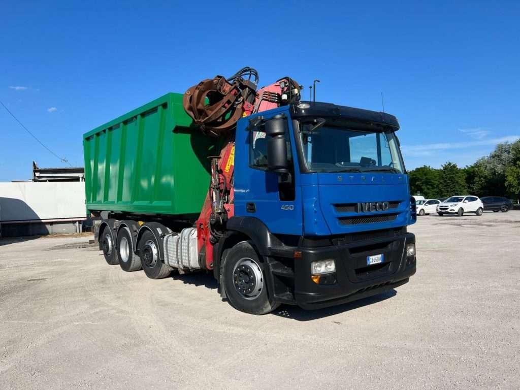 Iveco STRALIS 260.450 SCARRABILE CON GRU Photo 4