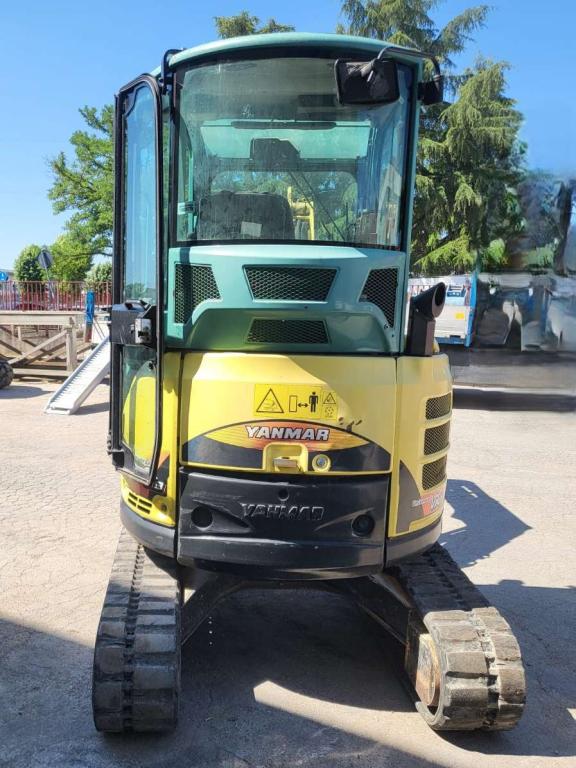 Yanmar VIO33 Photo 7