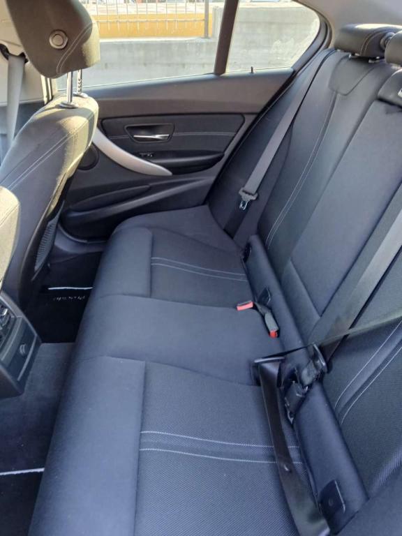 BMW SERIE 3 MODELLO 320D Photo 21
