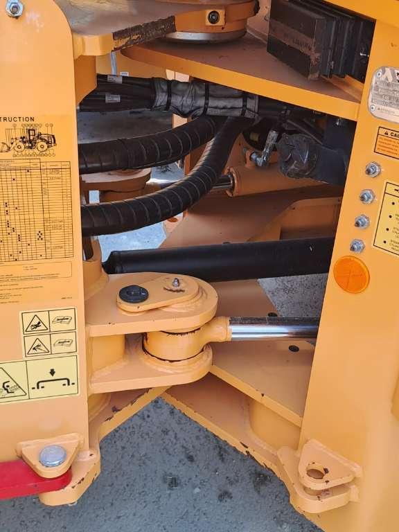 Hyundai HL955A Photo 10