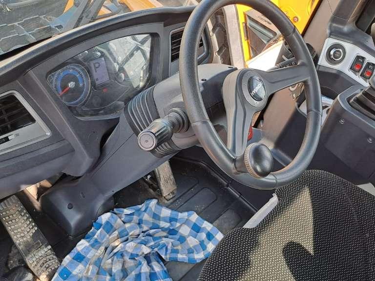 Hyundai HL955A Photo 18