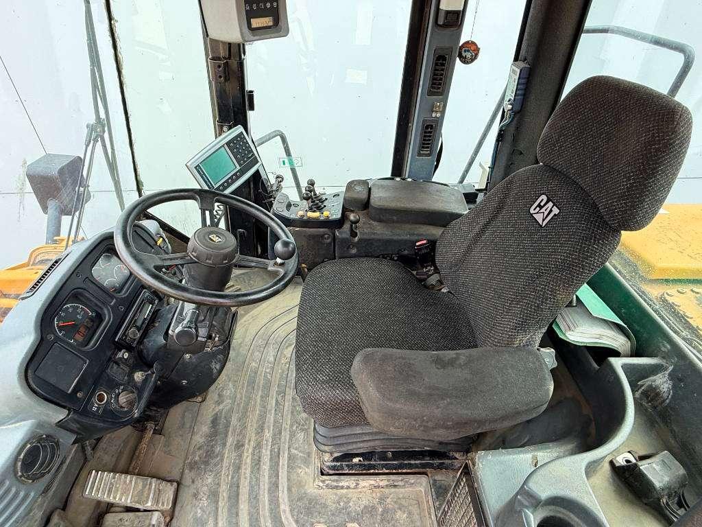 Caterpillar 950H - Weight System / 3rd Function Photo 8