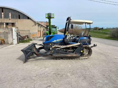 New Holland TK4.100 sold by Commerciale Adriatica Srl