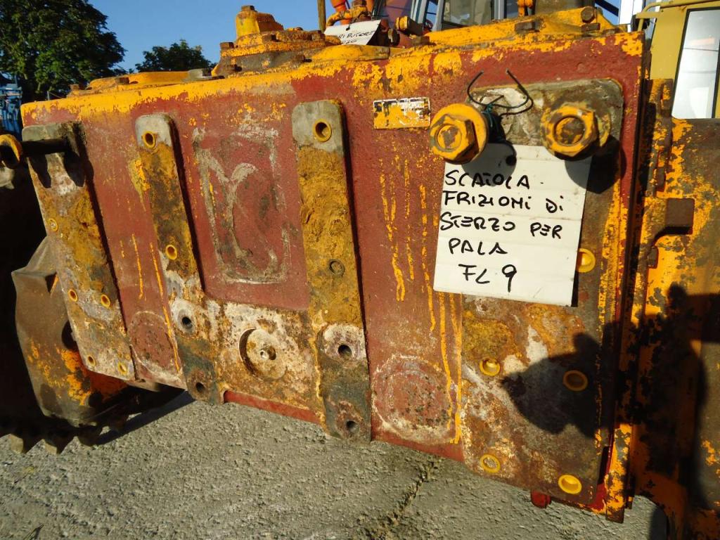 Steering clutch housing for Fiat Allis FL9 Photo 3