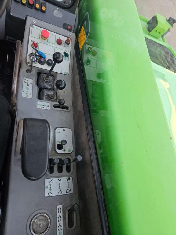 Merlo P40.17 Photo 21