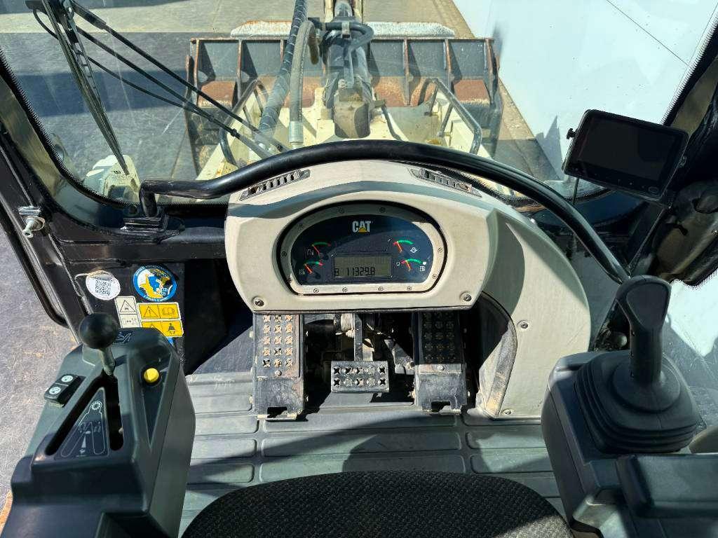 Caterpillar 963D - Ripper / Airco / CE Certified Photo 9