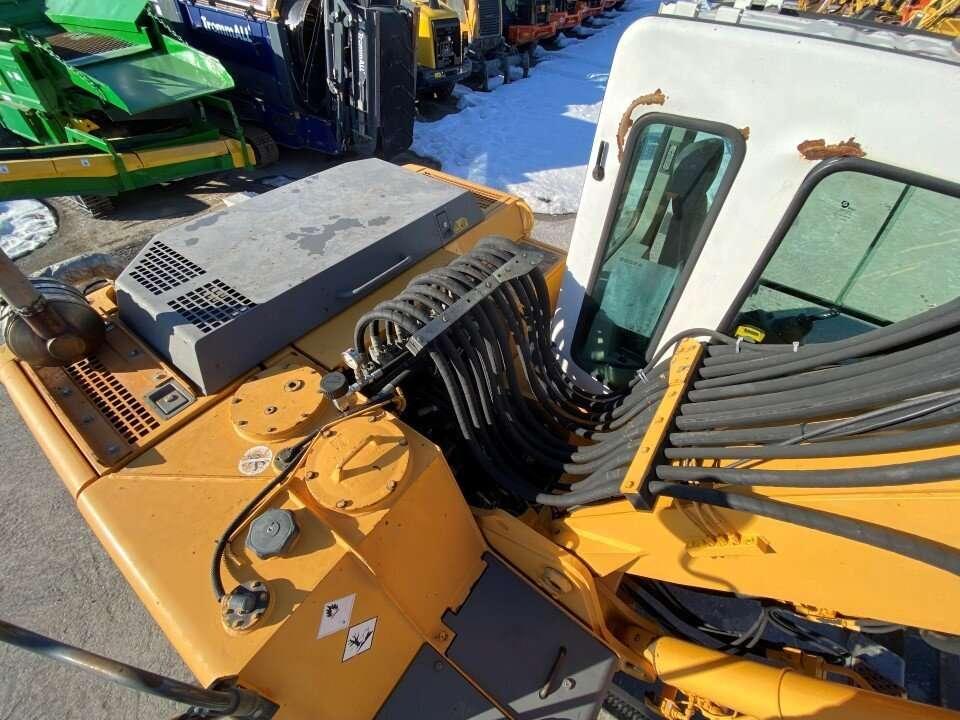 Liebherr A900B Litronic Photo 5