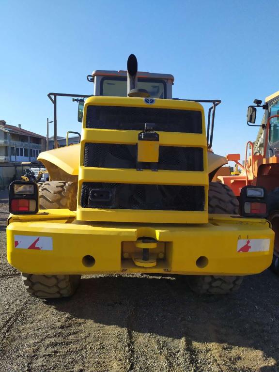 New Holland W190 Photo 3