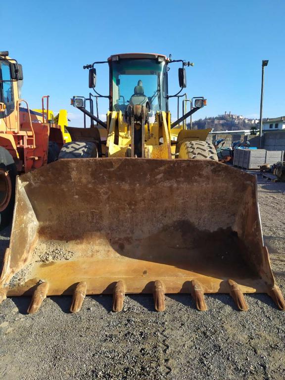 New Holland W190 Photo 4