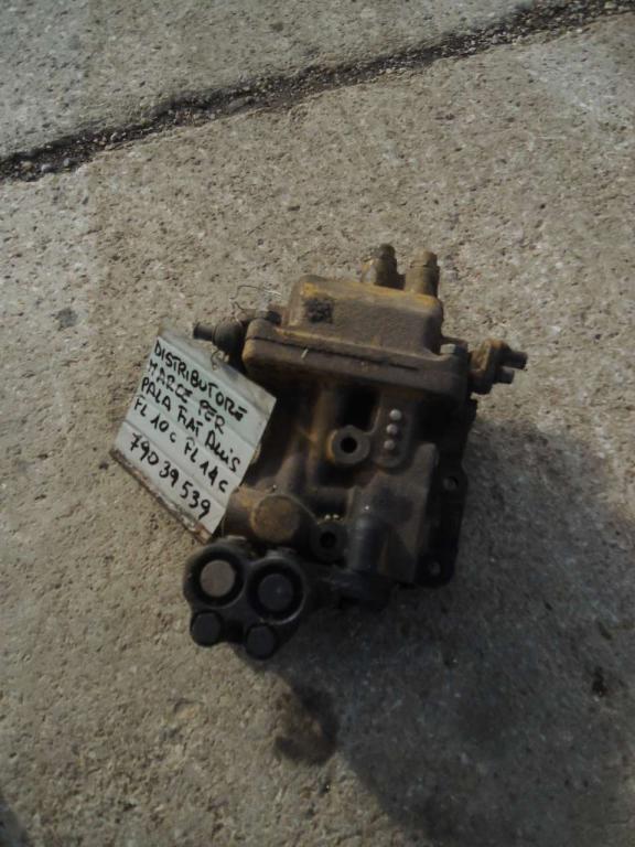 Gearshift for Fiat Allis FL10C - FL14C - CODICE 79039539 - Photo 5