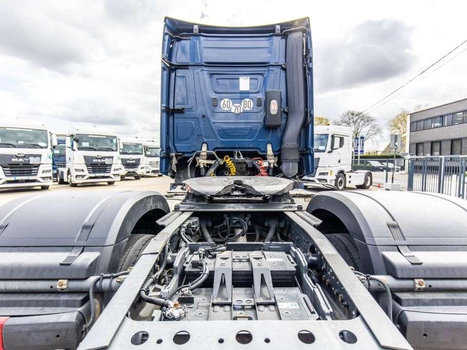 Mercedes-Benz ACTROS 1846 LS +ADR Photo 10