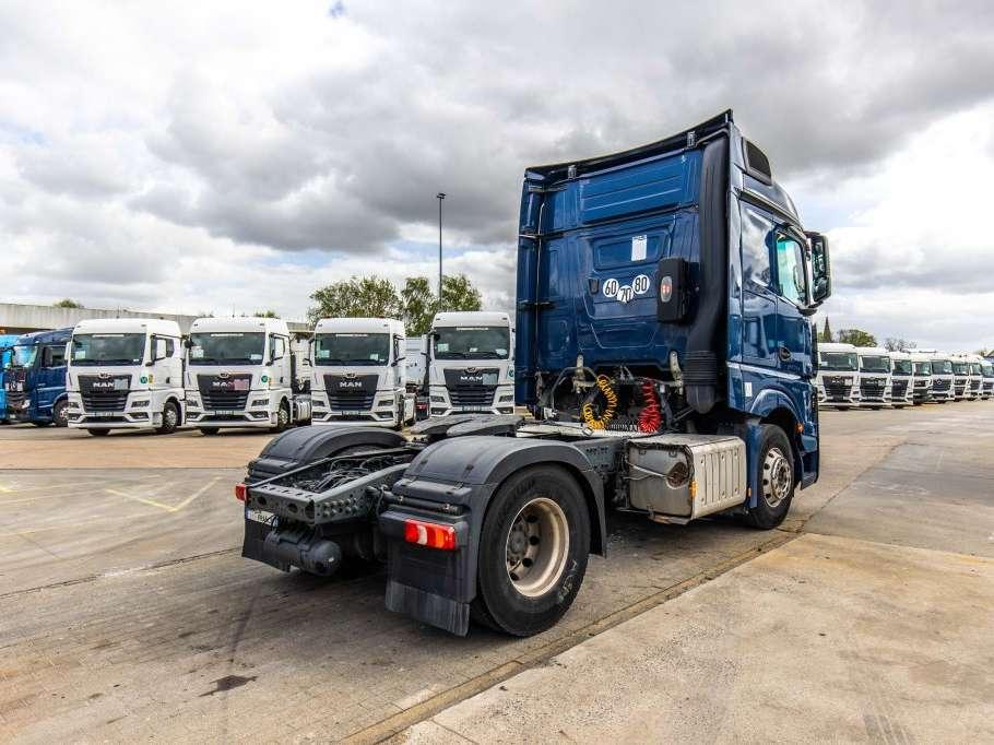 Mercedes-Benz ACTROS 1846 LS +ADR Photo 5