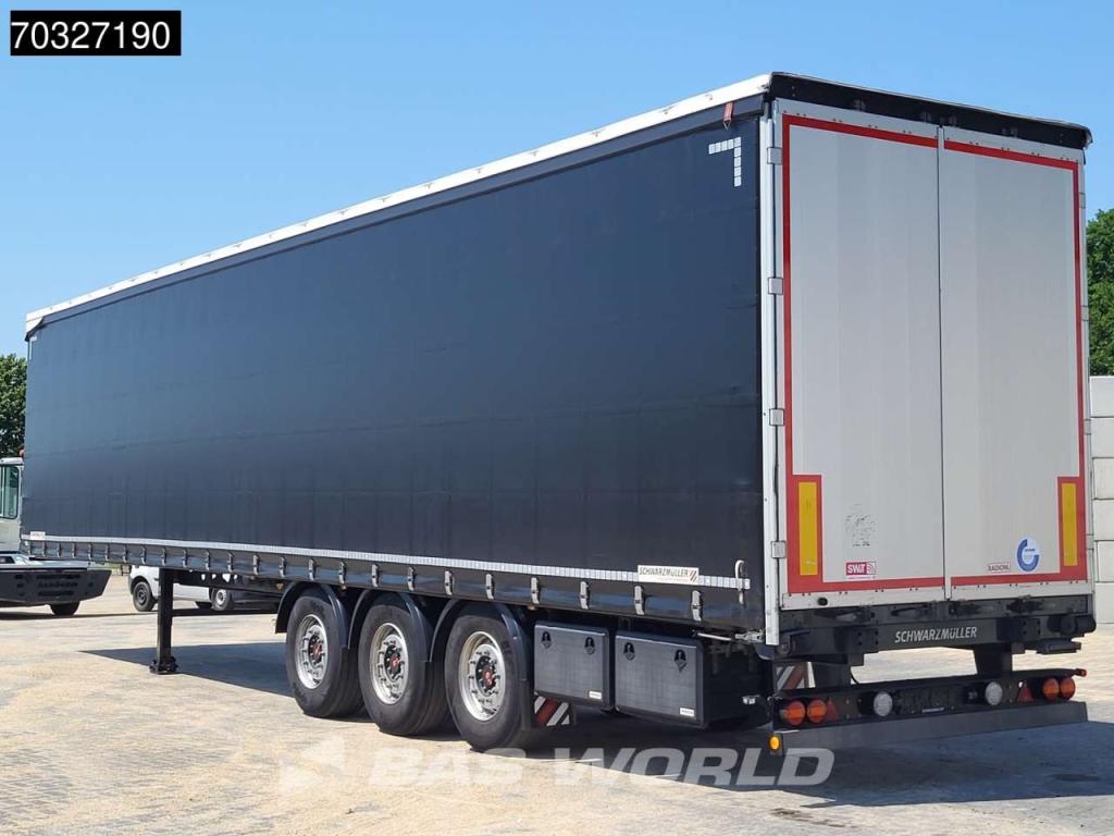 Schwarzmüller Lift + Sliding Roof Lift Axle Hubdach Photo 2