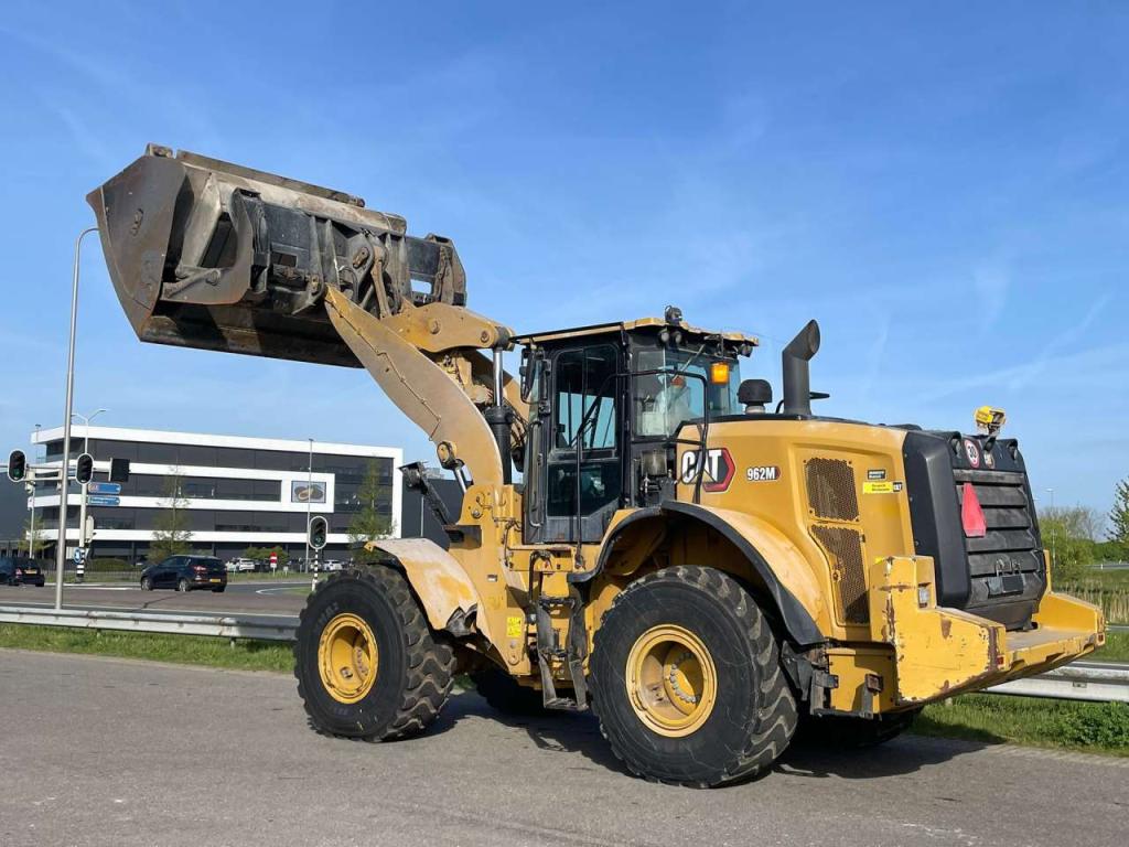 Caterpillar 962M Photo 12