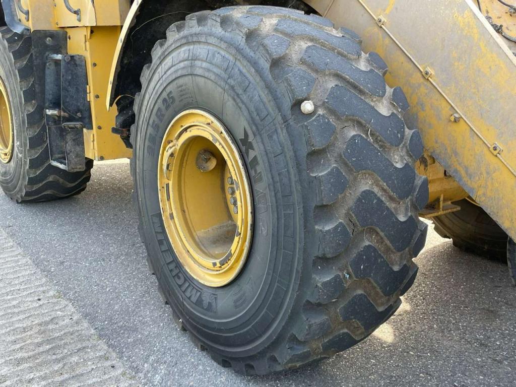 Caterpillar 962M Photo 18