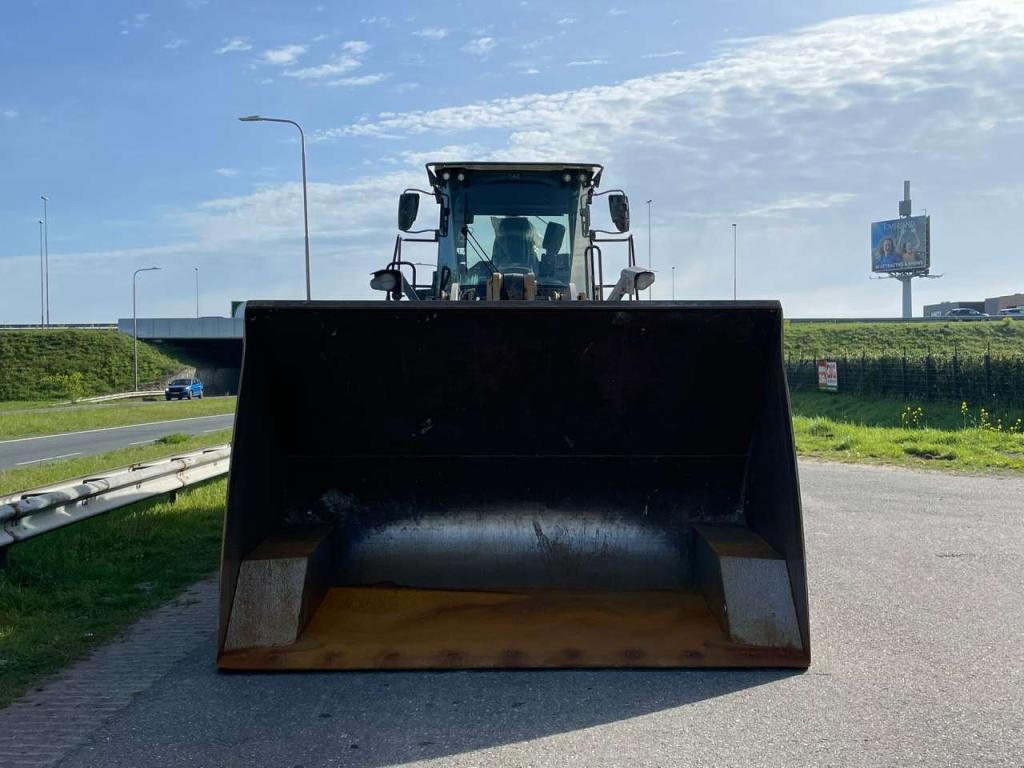 Caterpillar 962M Photo 8