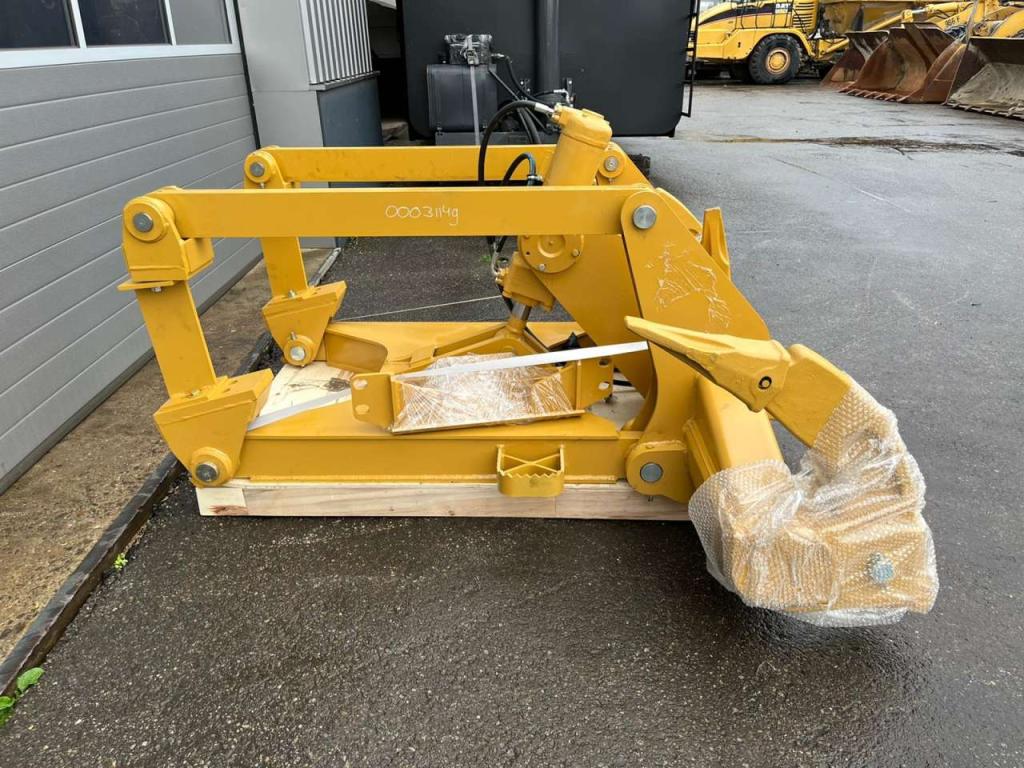 D6T D6R Ripper with 1 Cylinder Ripper Photo 4
