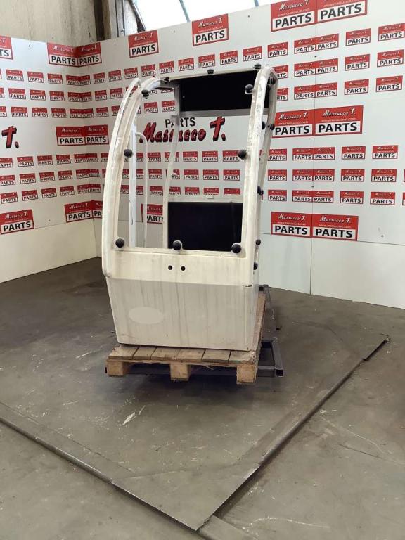 Cab for Multitel MJ450 Photo 2