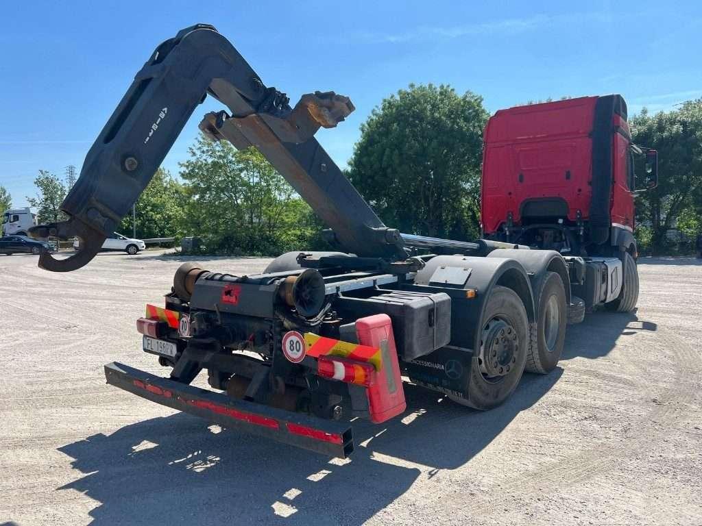 Mercedes-Benz Hook lifts truck Photo 4
