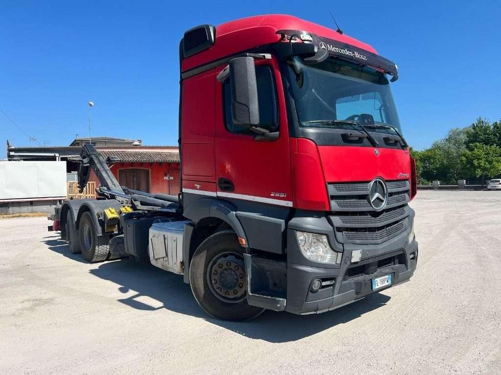 Mercedes-Benz Hook lifts truck Photo 7