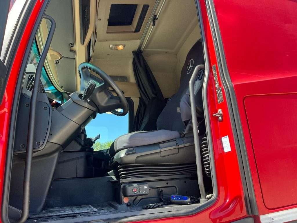 Mercedes-Benz Hook lifts truck Photo 9