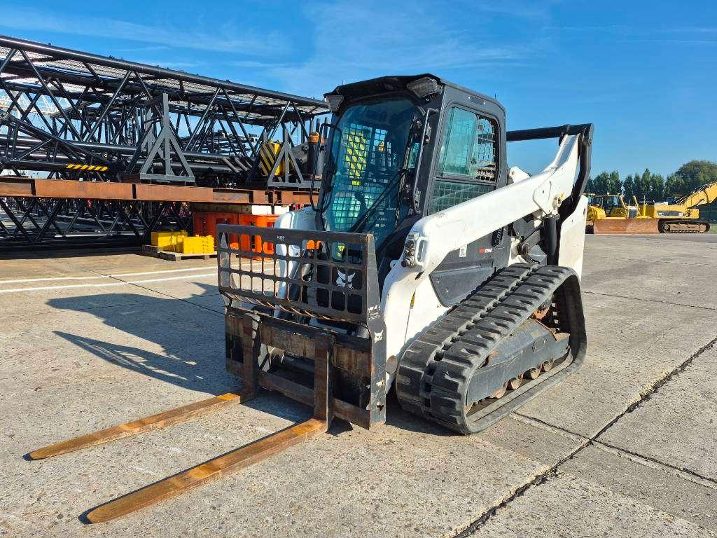 Bobcat T 76 Photo 2