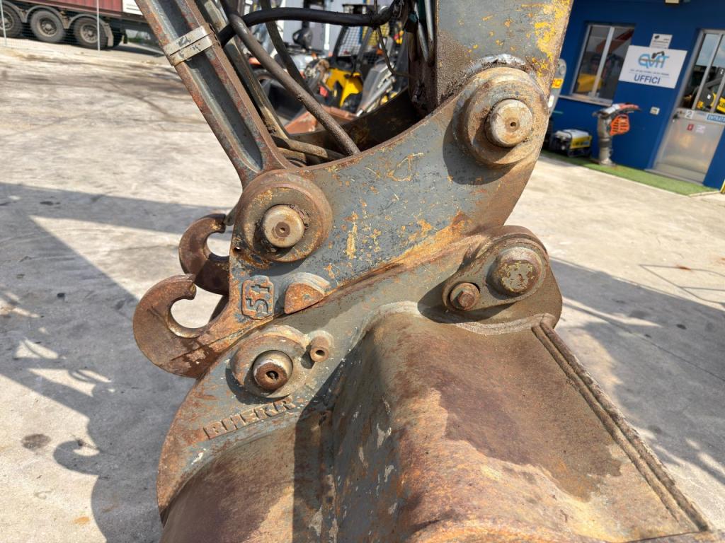 Liebherr R 900 C Litronic Photo 5