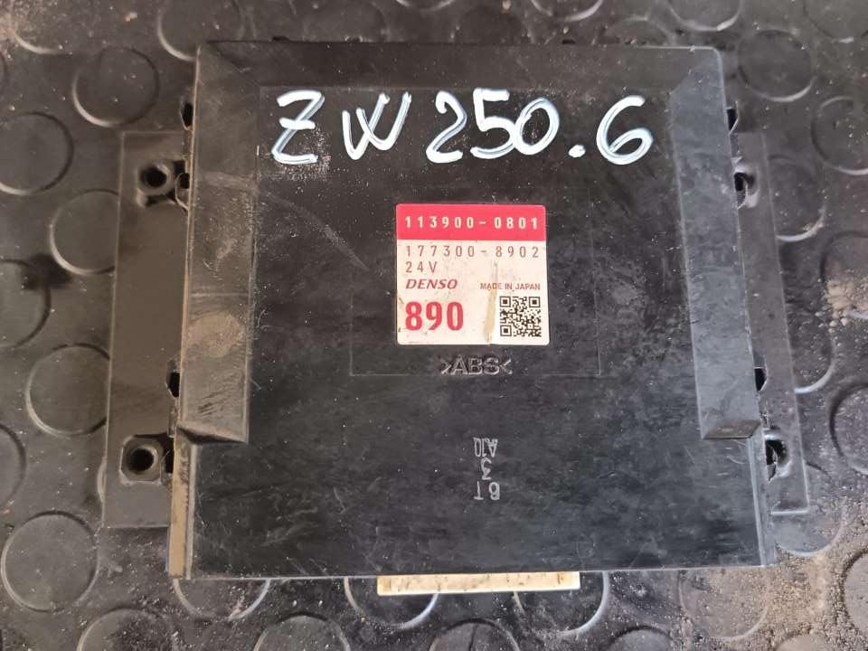 Junction box for Hitachi ZW 250 Photo 1