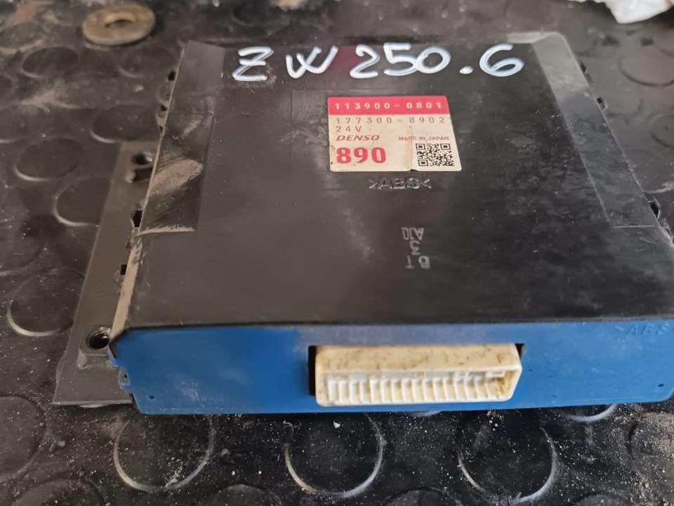 Junction box for Hitachi ZW 250 Photo 2