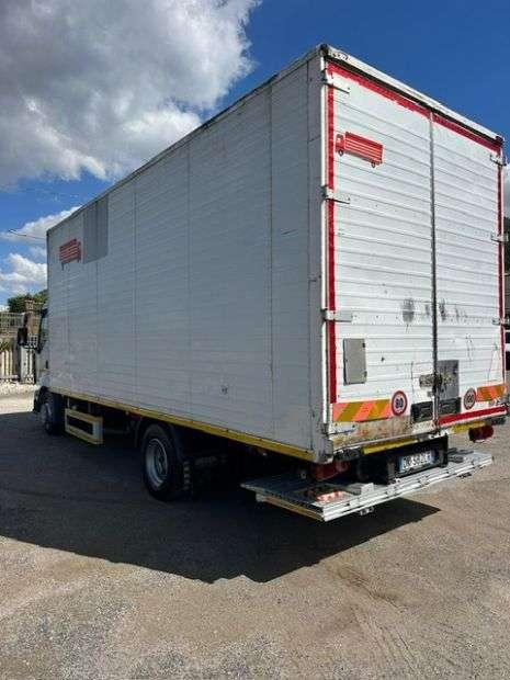 Renault MIDLUM 240 Photo 3