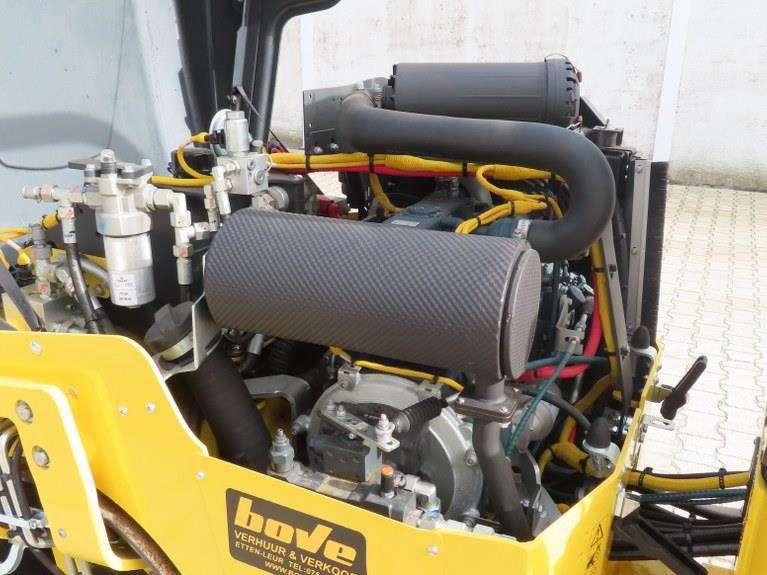 Bomag BW100 AD-5 Photo 9