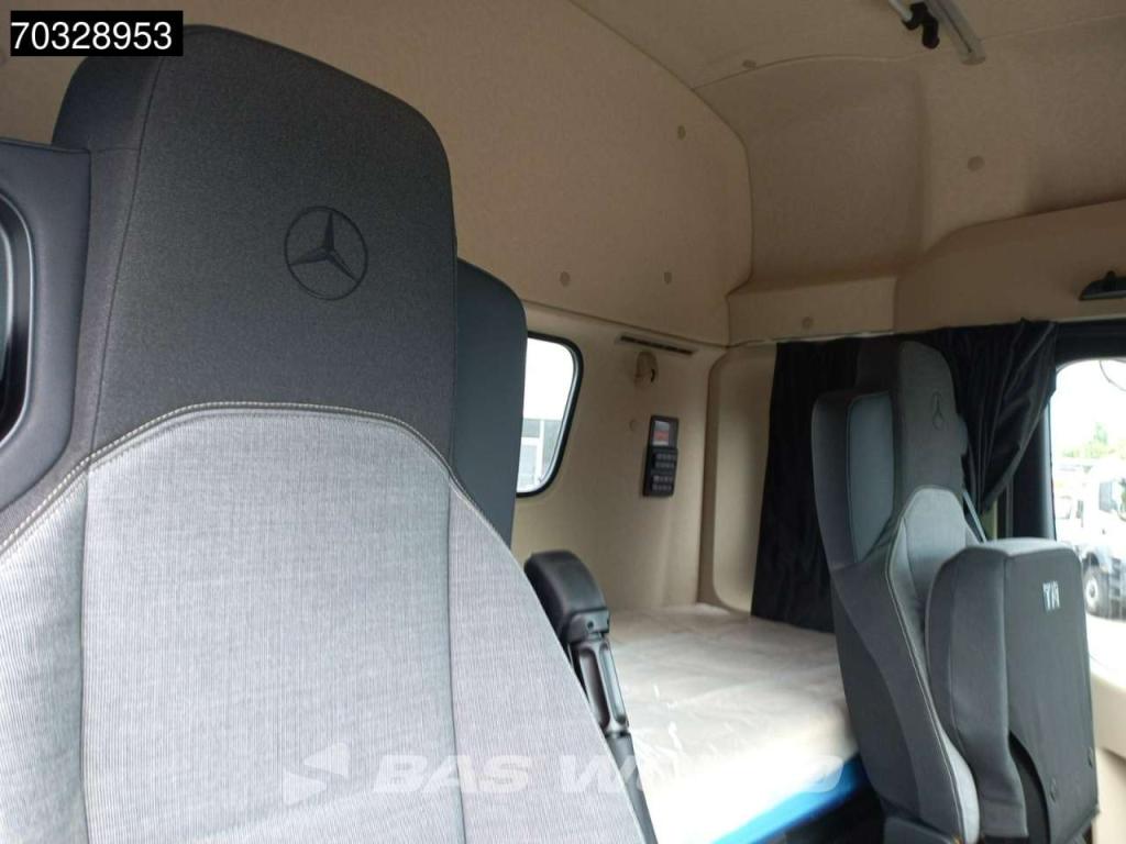 Mercedes-Benz Actros 1842 4X2 RHD Unused! ClassicSpace Photo 19