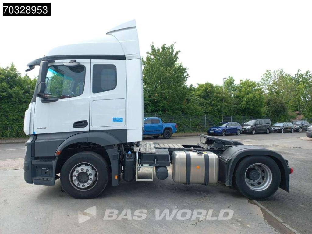 Mercedes-Benz Actros 1842 4X2 RHD Unused! ClassicSpace Photo 8