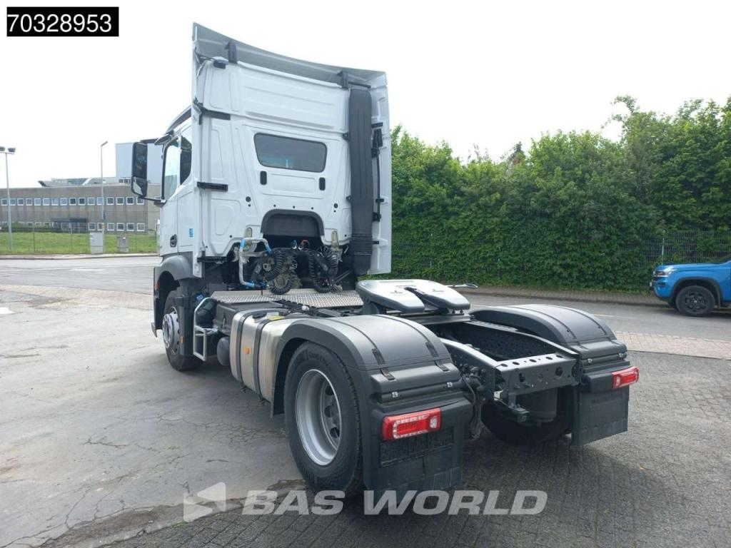 Mercedes Actros 1842 4X2 RHD Unused! ClassicSpace Photo 2