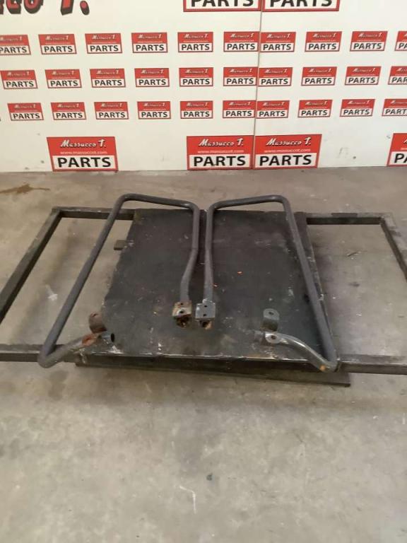 Handrail for Hitachi ZW250-6 Photo 1