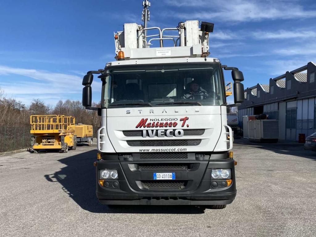 Iveco 310 EEV Photo 15