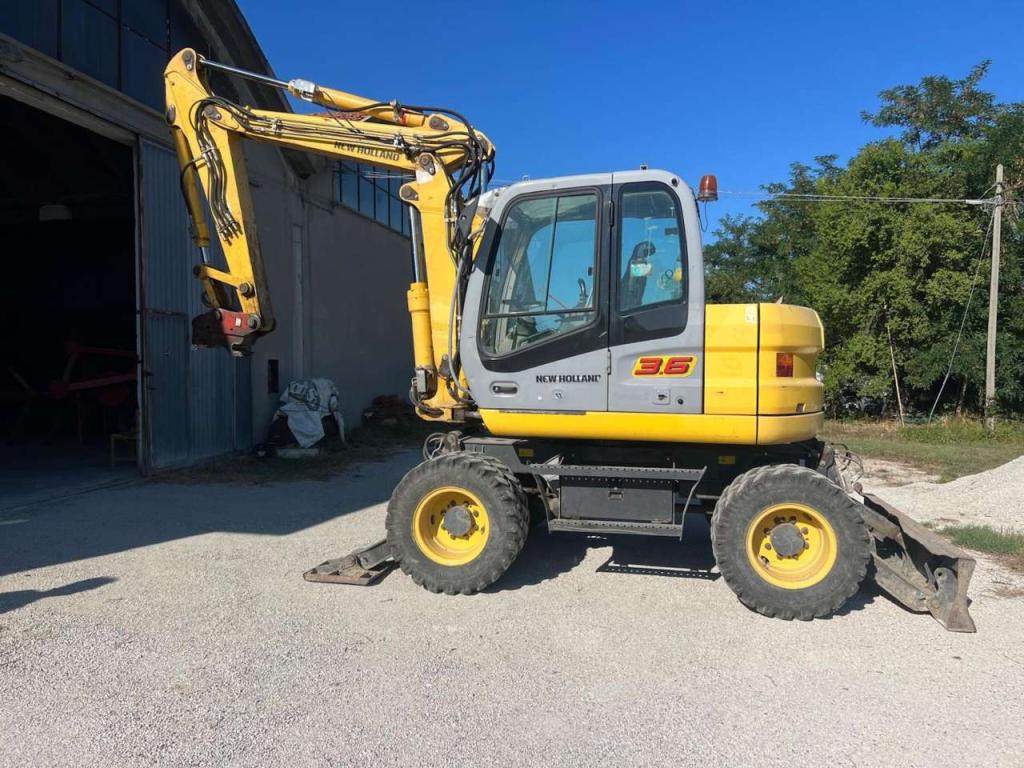 New Holland MH3.6 Photo 5