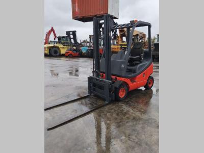Linde H16D sold by Uni.Trucks Srl