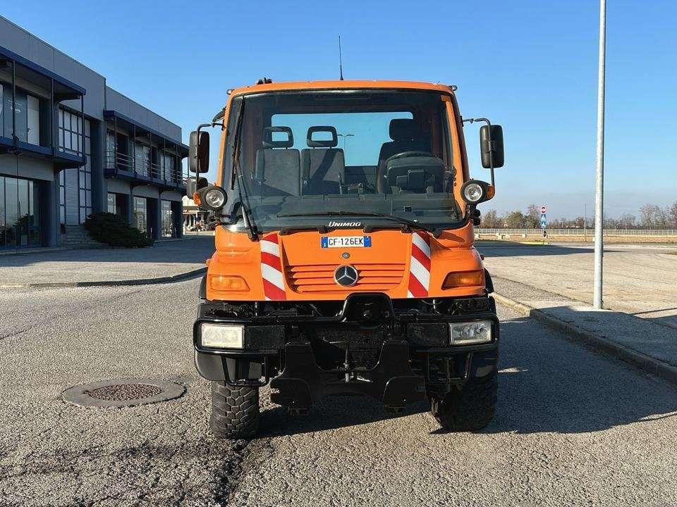 Mercedes-Benz Unimog 405-10 4X4 Photo 14