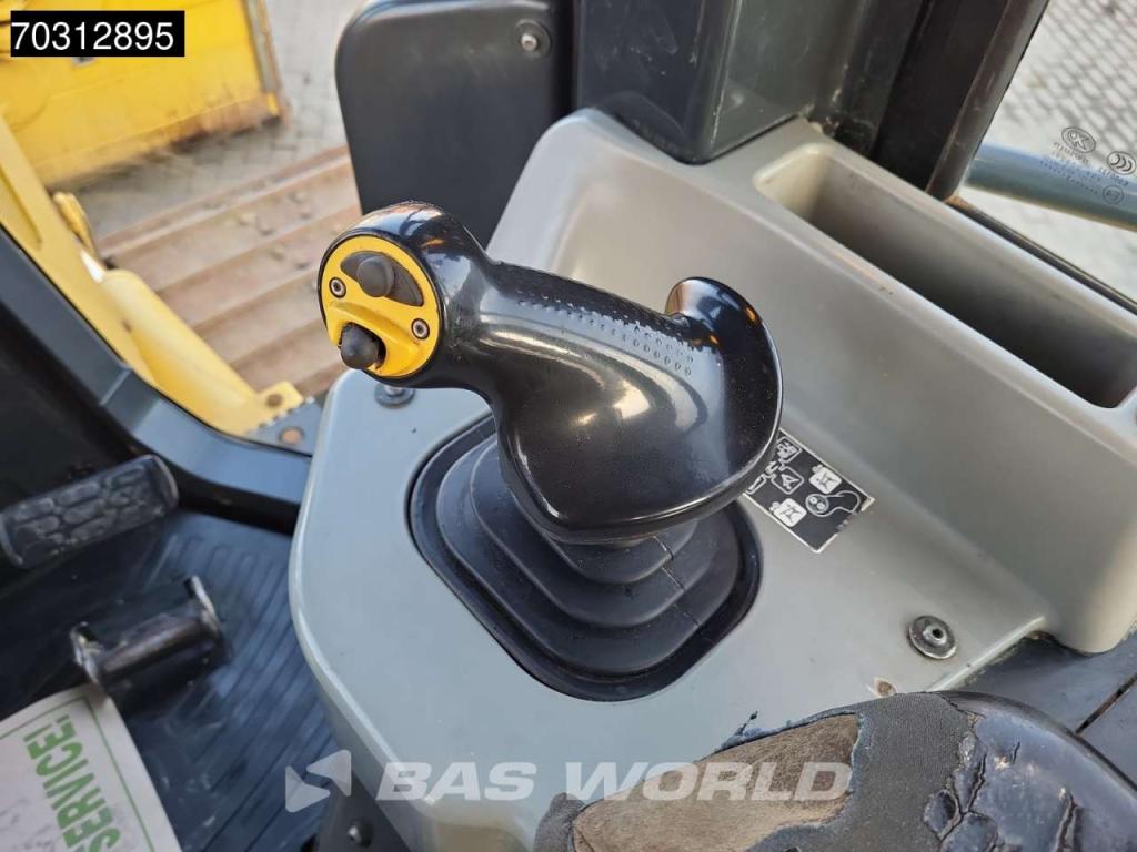 Komatsu D61 PX -24 Ripper Valve Photo 28