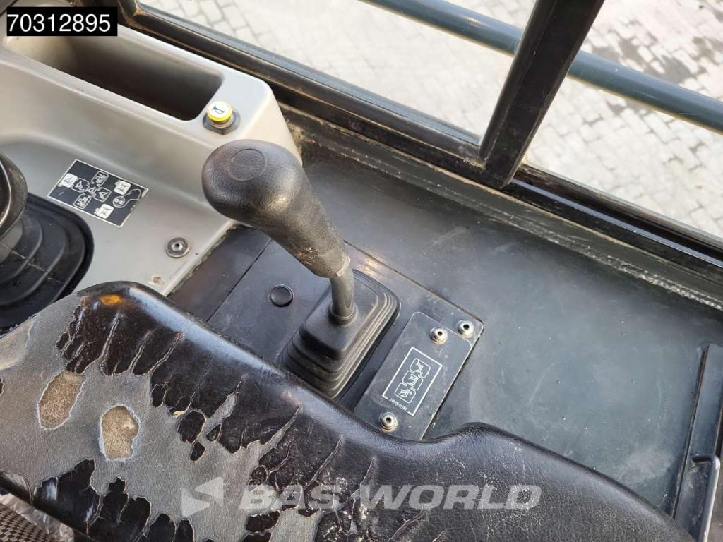 Komatsu D61 PX -24 Ripper Valve Photo 29