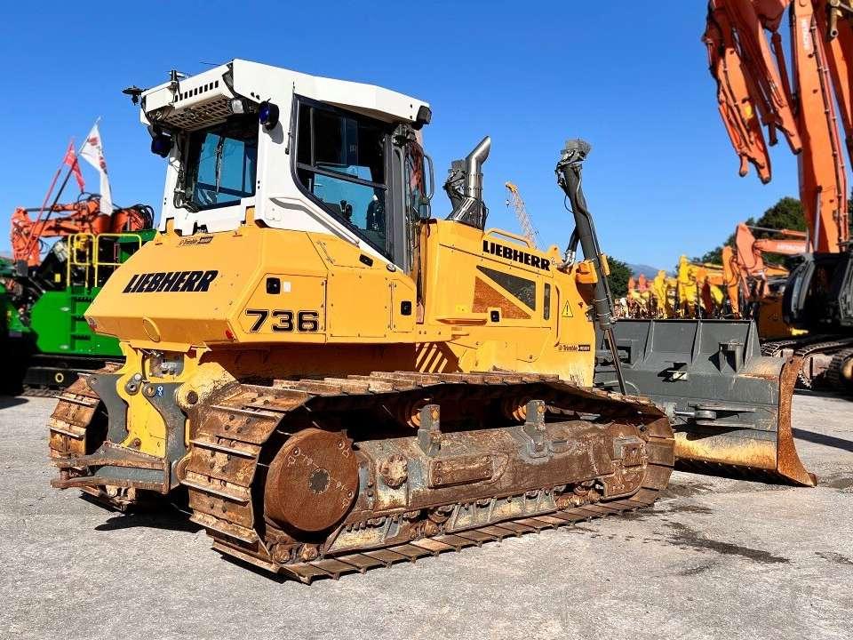 Liebherr 736 Photo 13
